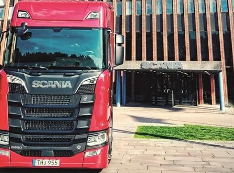 Scania Suecia Frente E1520876962323